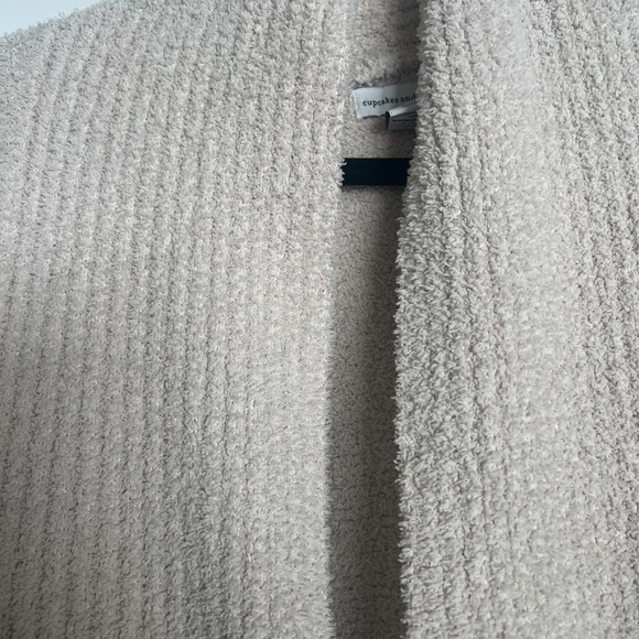 Cupcakes and Cashmere Plush Cozy Lounge Set Cardigan + Pants Size Small - Picture 6 of 8